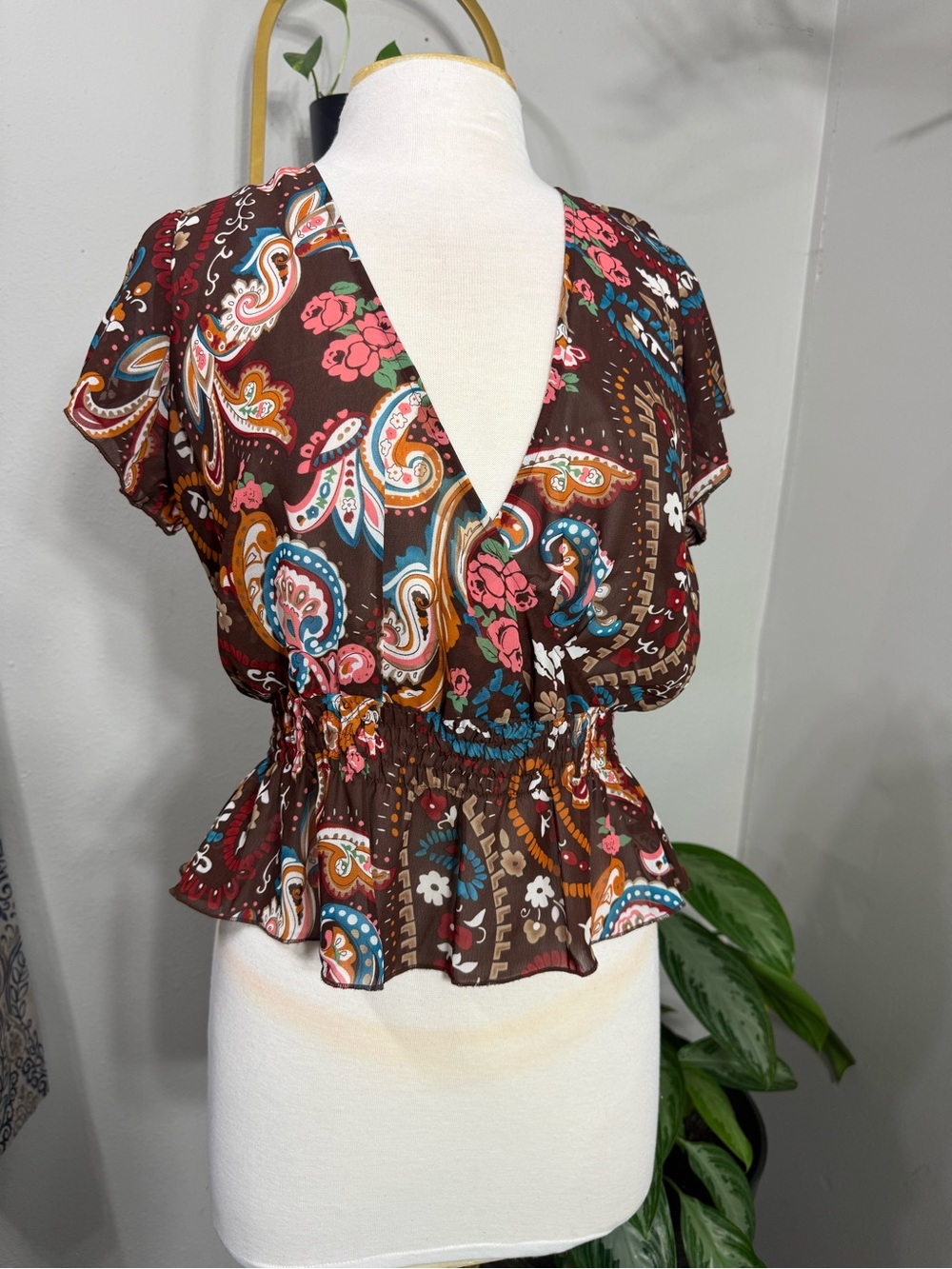 New York City Design Co. Brown Paisley Floral Peplum Blouse Women’s M